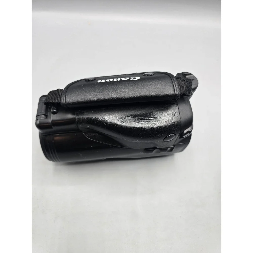 Canon Photura 135 Film Camera 35mm 38-135mm With Canon Bag